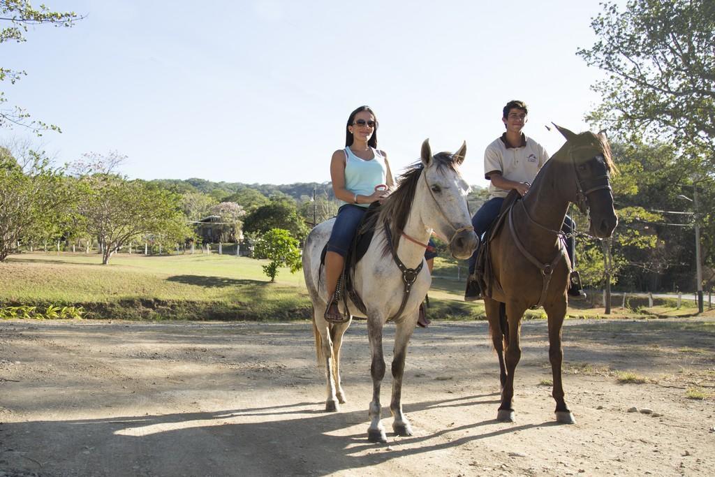 Hotel Hacienda El Rodeo Vueltas Екстер'єр фото