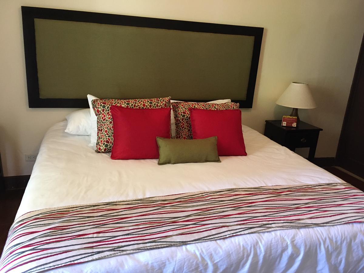 Hotel Hacienda El Rodeo Vueltas Екстер'єр фото